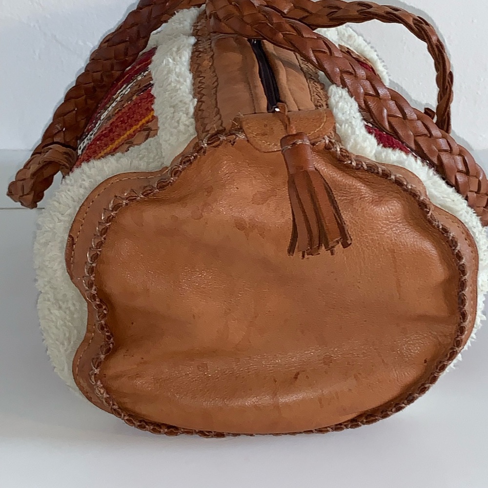 Anthropologie handbag, Beautiful bag made with genuine leather . - Picture 6 of 6